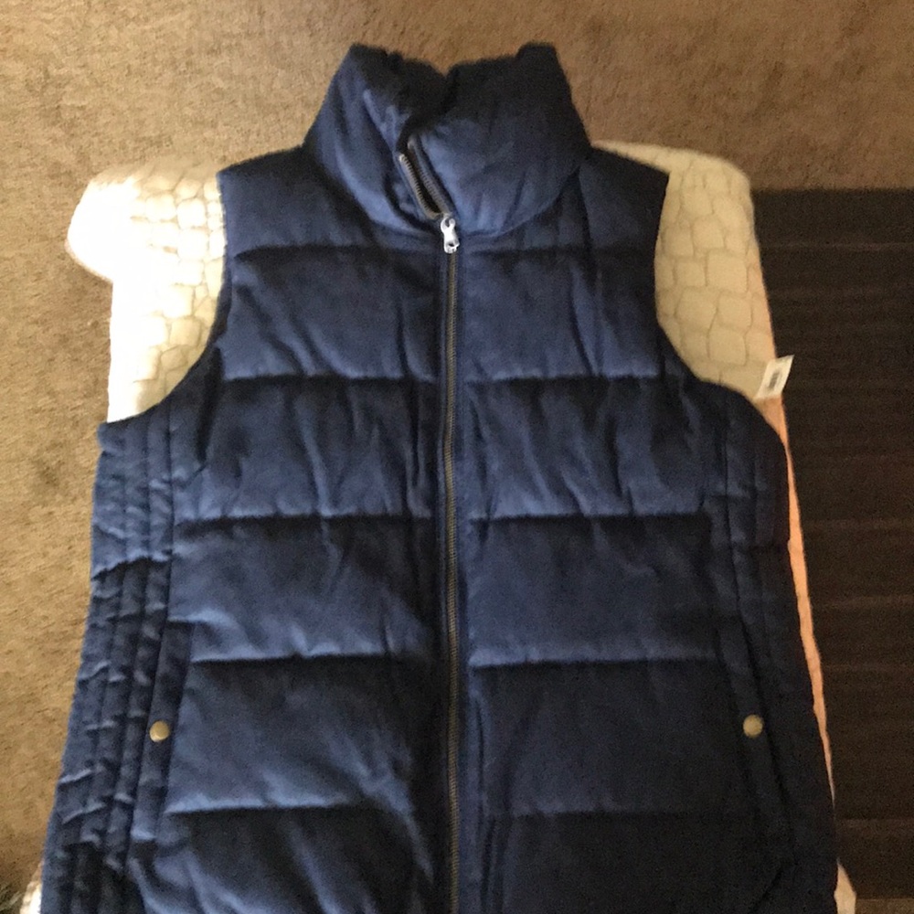 Old navy vest